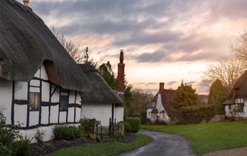 is Compton Common thatch roofing popular